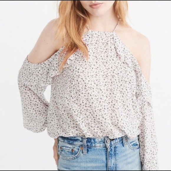 Abercrombie & Fitch Tops - Abercrombie and Fitch blouse